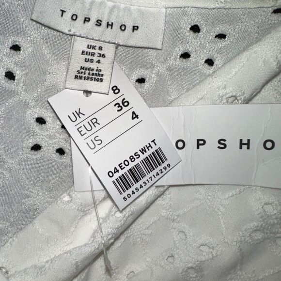 NEW TopShop white broderie eyelet crop wrap top, 4 - Picture 8 of 8